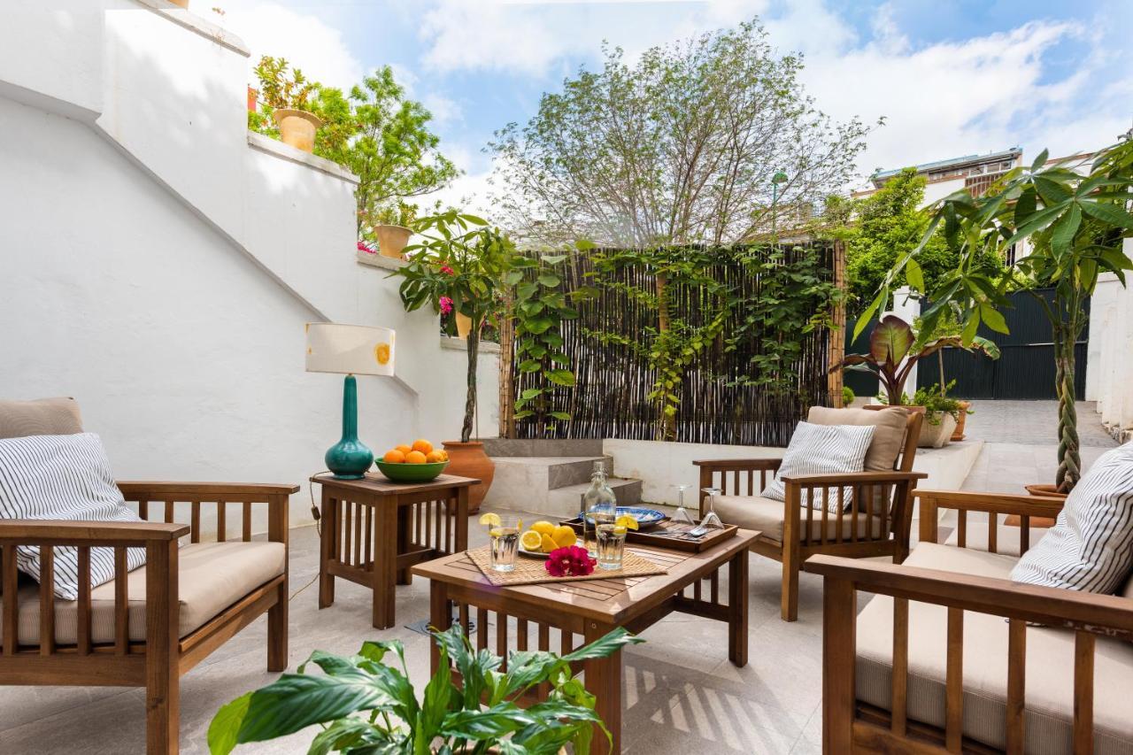 Plaza Espana, Acogedor Apartamento Con Patio Seville Exterior photo